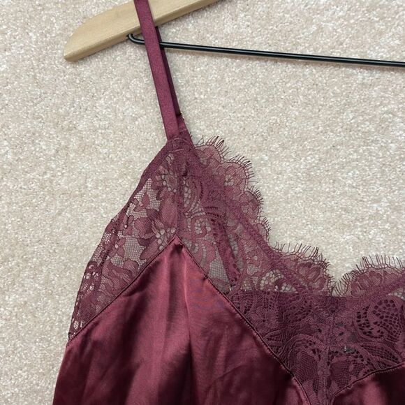 Mentionables Satin Lace Y2K Cami Tank Top Size Large Slinky Romantic - Picture 2 of 5